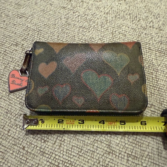 Heart Pattern Wallet - Picture 3 of 11